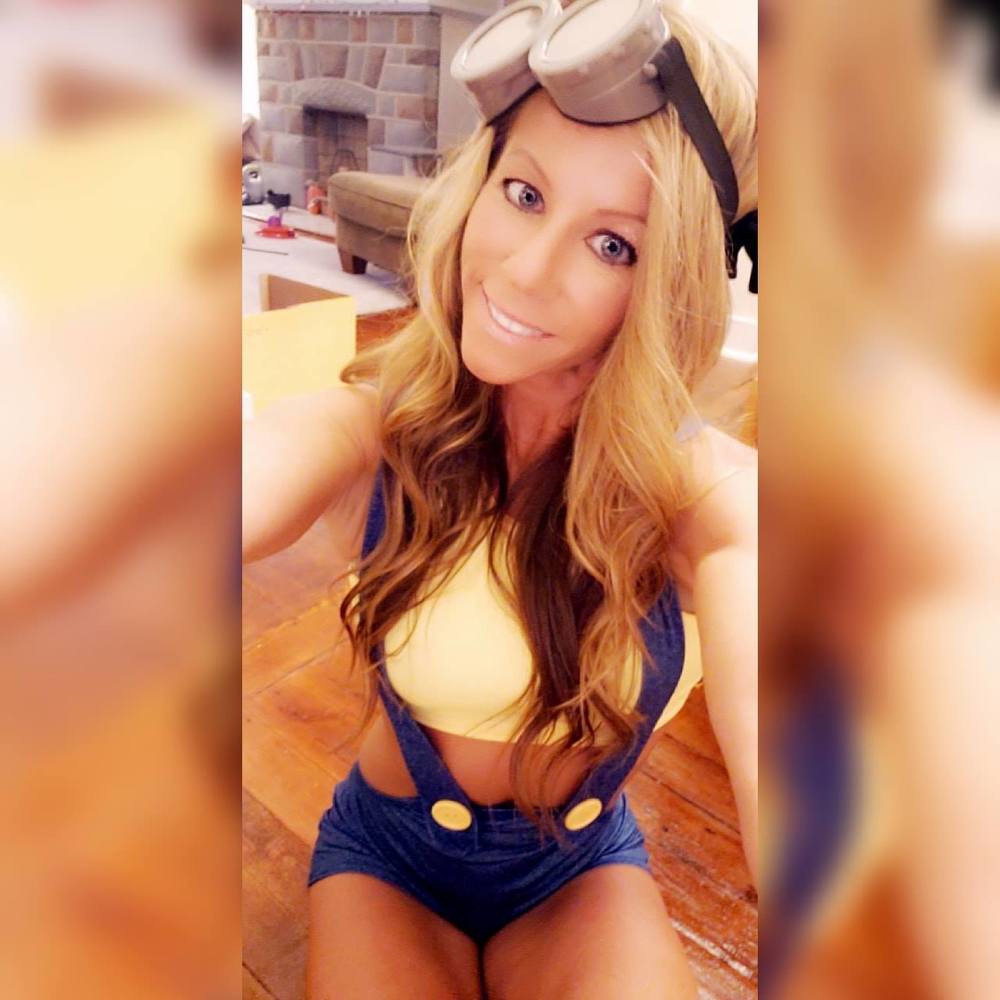 Meet your Posher, Jennifer